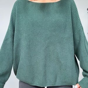 French Connection Forest green cozy knit sweater. Medium.